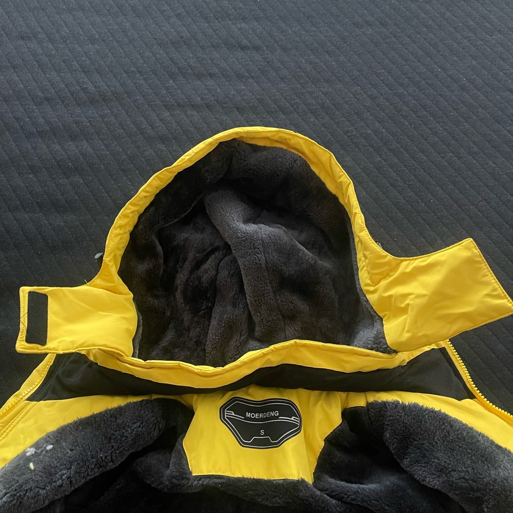 ski jacket - Picture 4 of 8